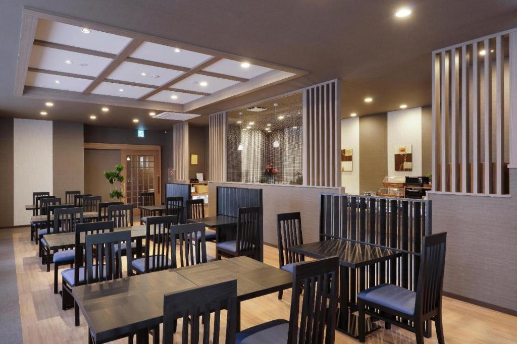 Hotel Route-Inn Shinano Omachi Ekimae Екстер'єр фото
