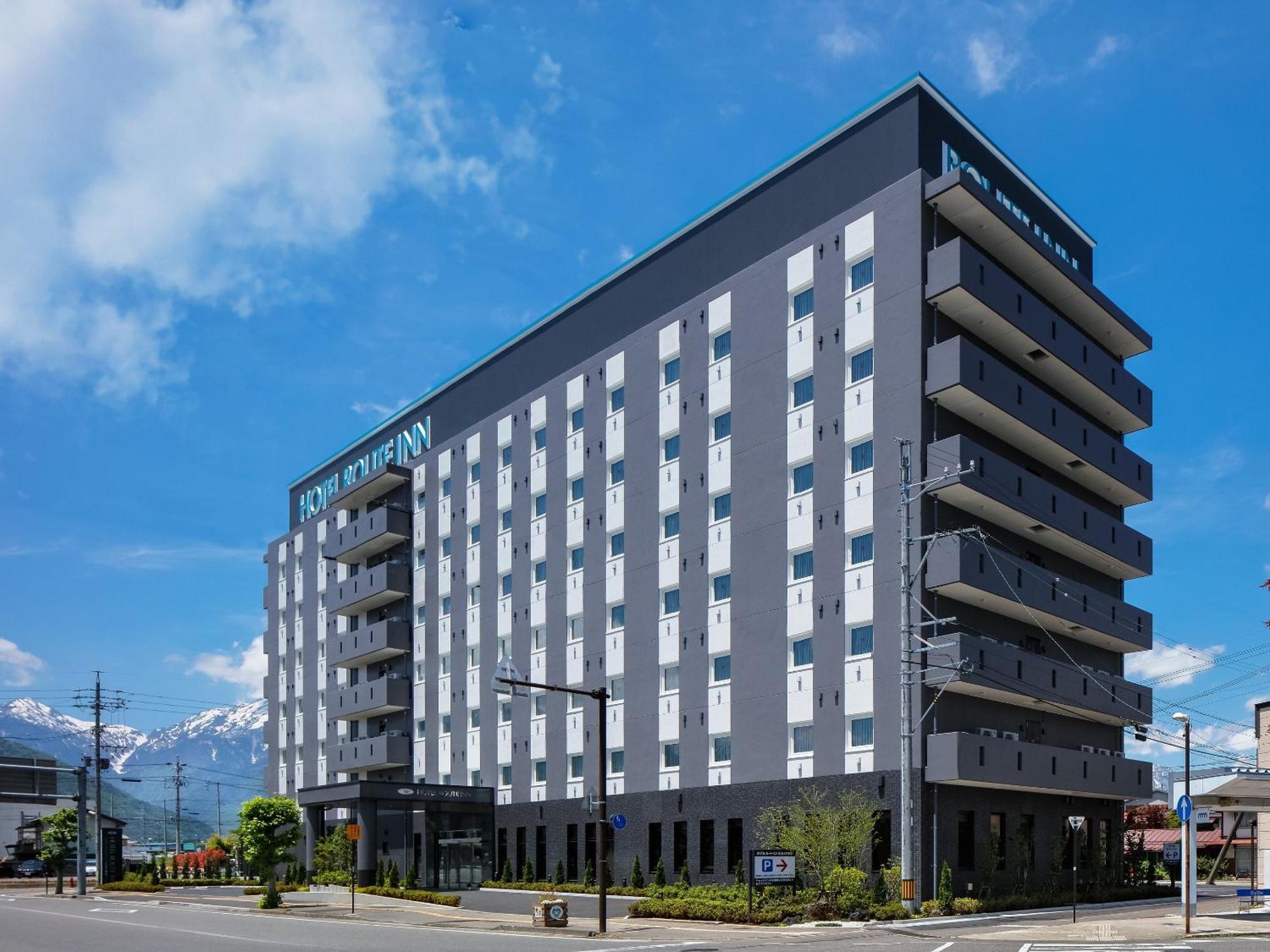 Hotel Route-Inn Shinano Omachi Ekimae Екстер'єр фото